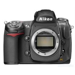 D700 12MP