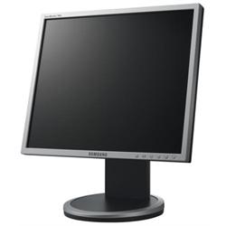 740N SYNCMASTER 17